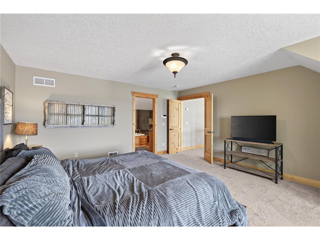 21590 S Lake George Drive NW Oak Grove MN 55011 - George Lake 7098479 image42