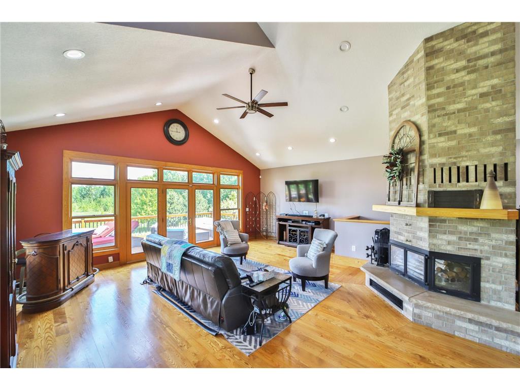 21592 State Highway 47 Isle MN 56342 7079678 image13
