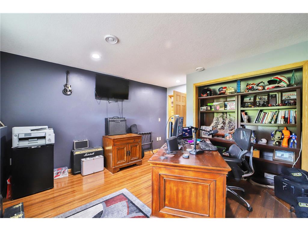 21592 State Highway 47 Isle MN 56342 7079678 image37