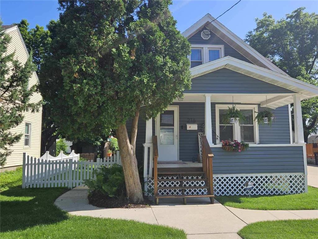 216 10 1/2 Street SE Rochester MN 55904 6739997 image1