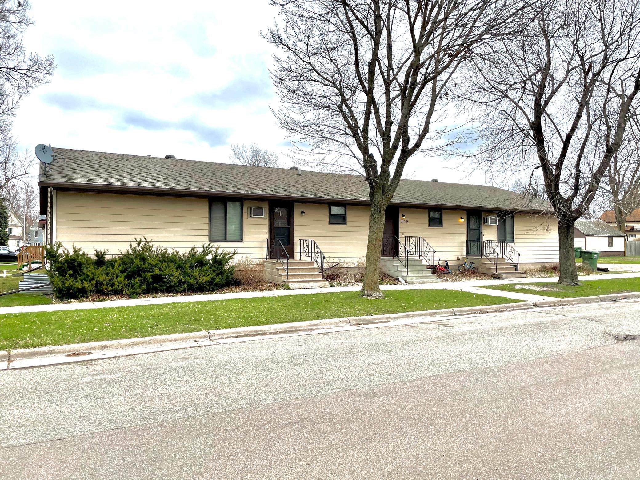 216 15th Street, Worthington, MN, 56187 MLS 7071798 Edina Realty