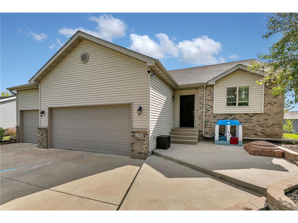 216 17th Avenue SE Saint Joseph MN 56374 7077598 image1