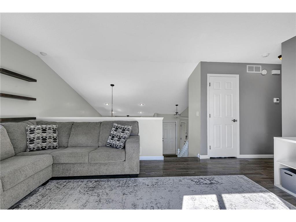 216 17th Avenue SE Saint Joseph MN 56374 7077598 image10