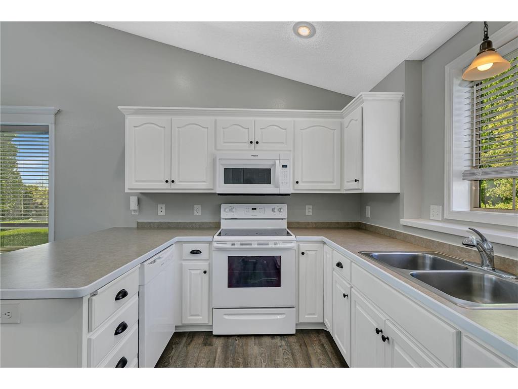216 17th Avenue SE Saint Joseph MN 56374 7077598 image5