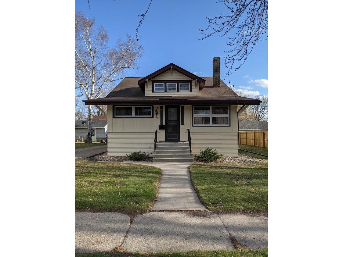 216 2nd Avenue SE, Glenwood, MN 56334 MLS 5745202 Edina Realty