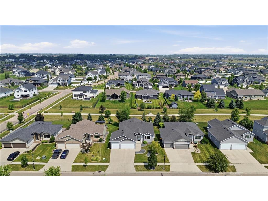 216 30th Avenue E West Fargo ND 58078 7113514 image48