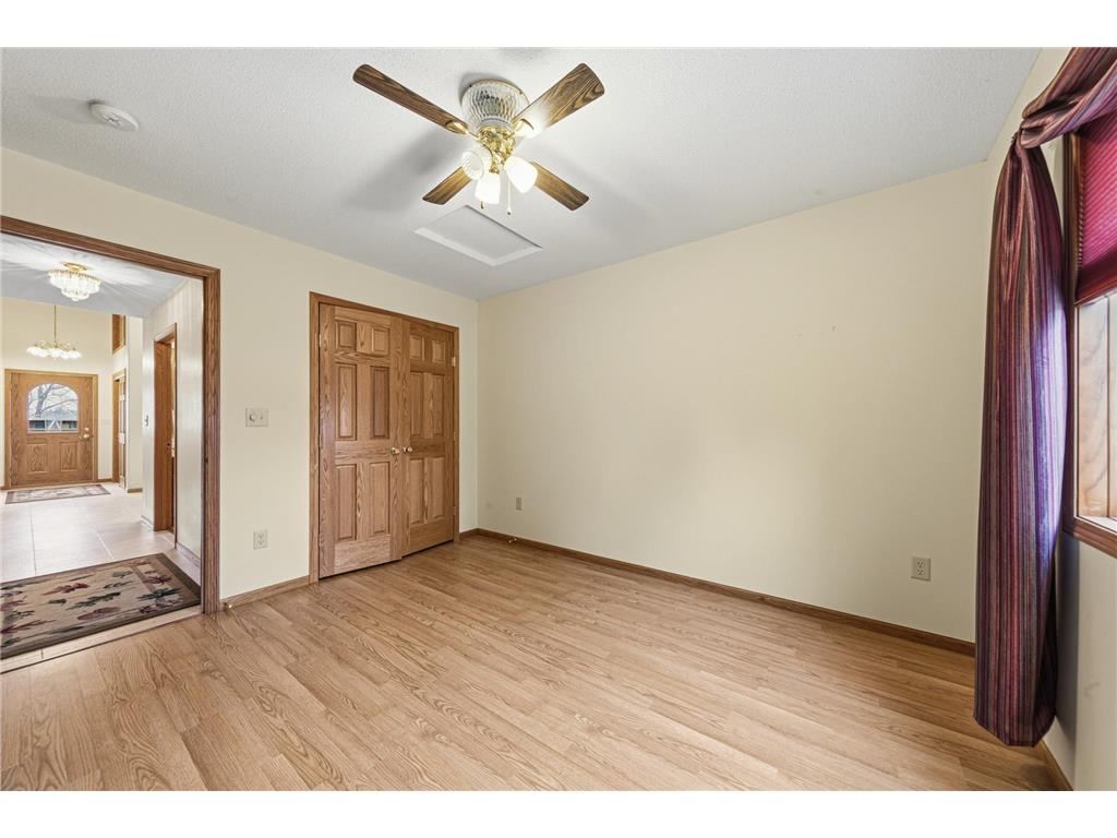 216 3rd Street NE New Richland MN 56072 7028720 image19