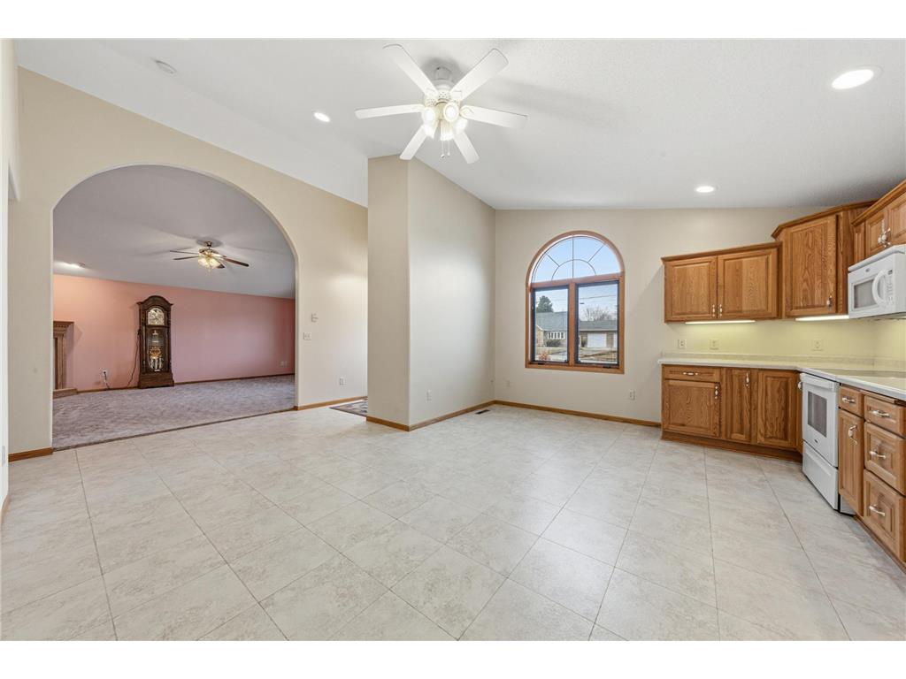216 3rd Street NE New Richland MN 56072 7028720 image6