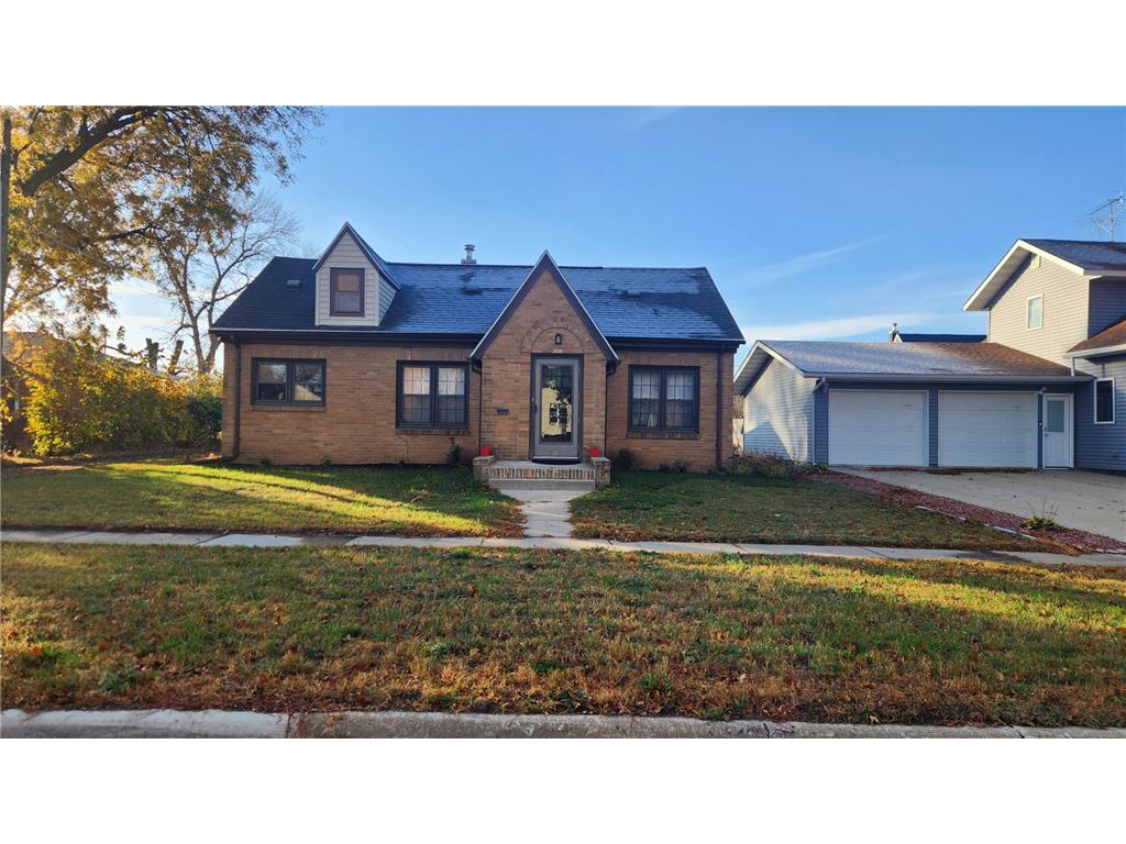 216 3rd Street SW Pipestone MN 56164 6623052 image1