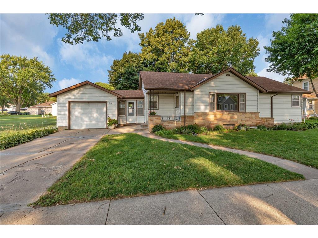 216 5th Avenue S, Brownton, MN, 55312 MLS 6418995 Edina Realty