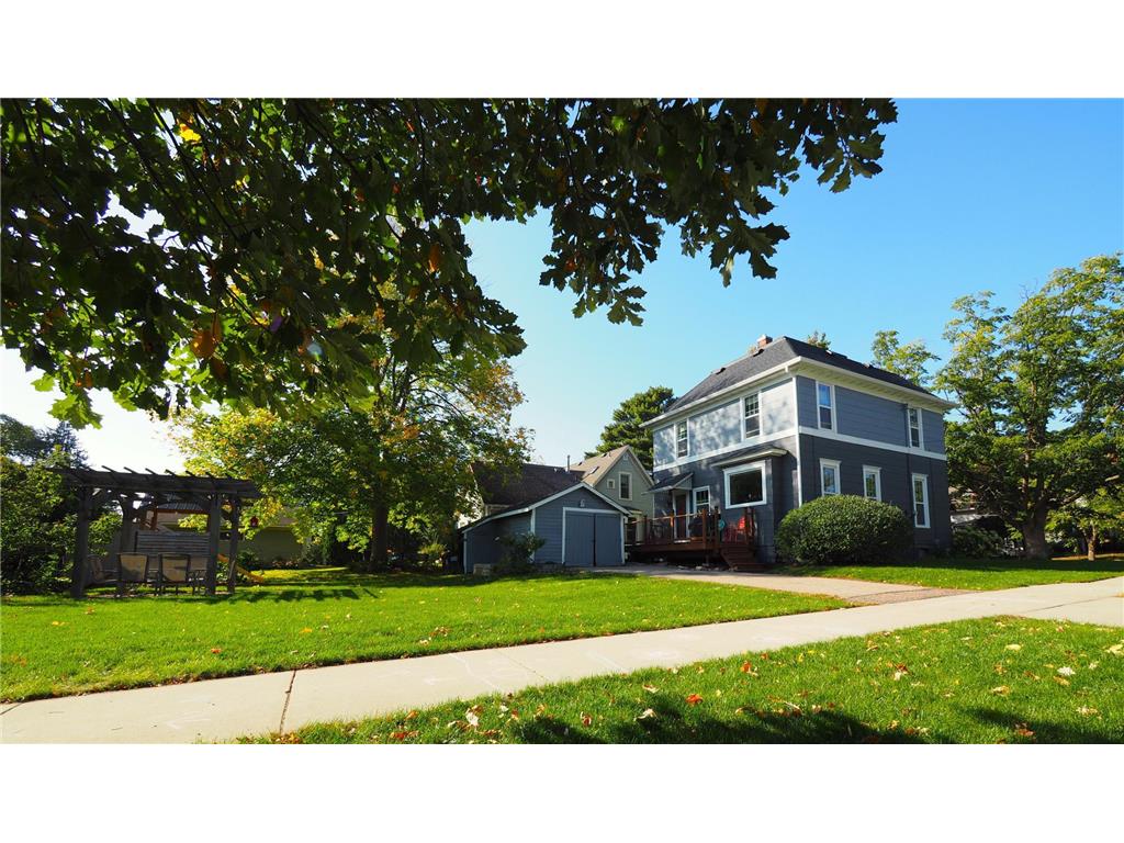 216 6th Street E, Northfield, MN, 55057 MLS 6439203 Edina Realty