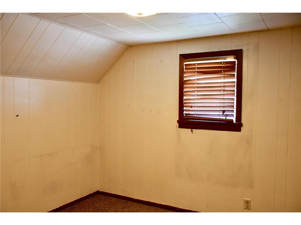 216 6th Street W Thief River Falls MN 56701 6752328 image21