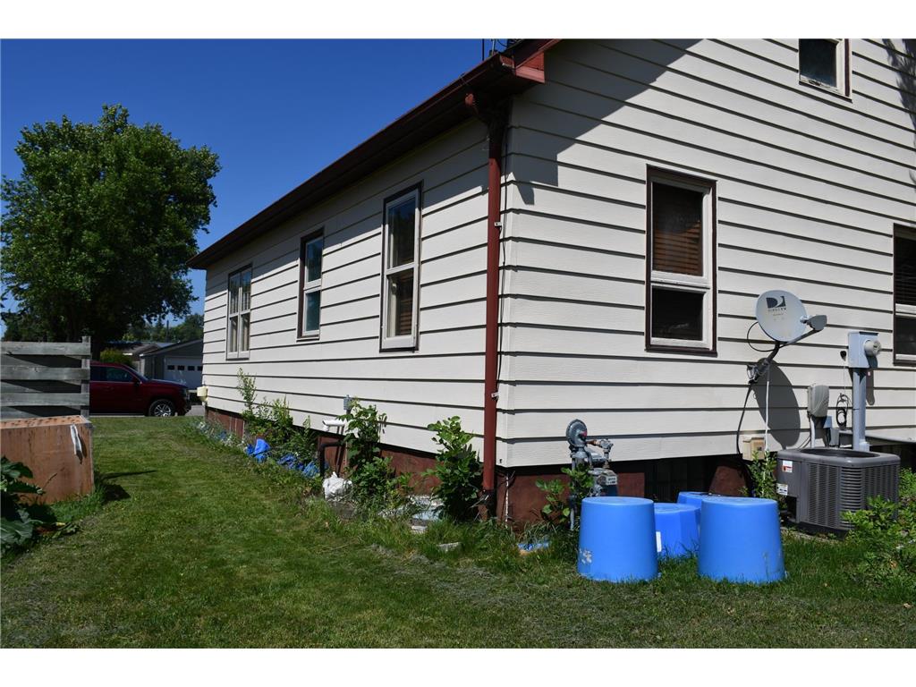 216 6th Street W Thief River Falls MN 56701 6752328 image43