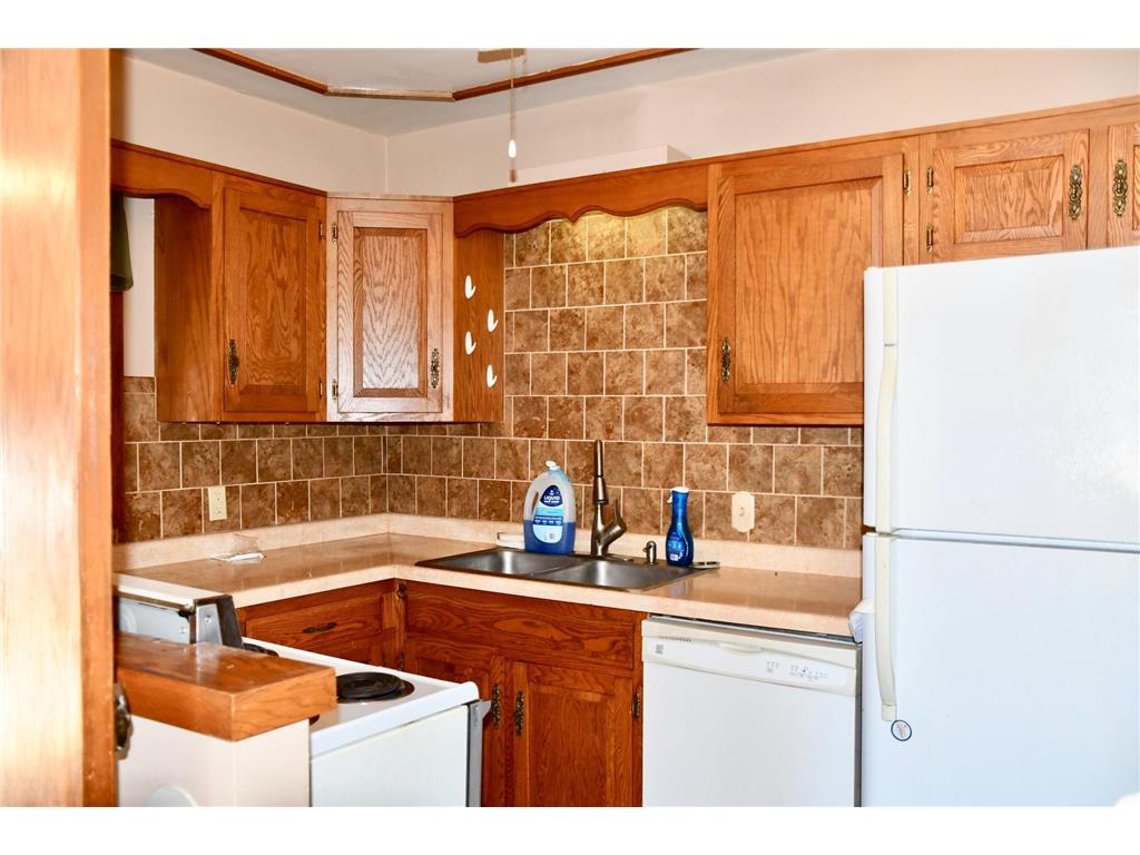 216 6th Street W Thief River Falls MN 56701 6752328 image7