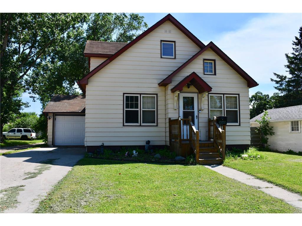 216 6th Street W Thief River Falls MN 56701 7016106 image4