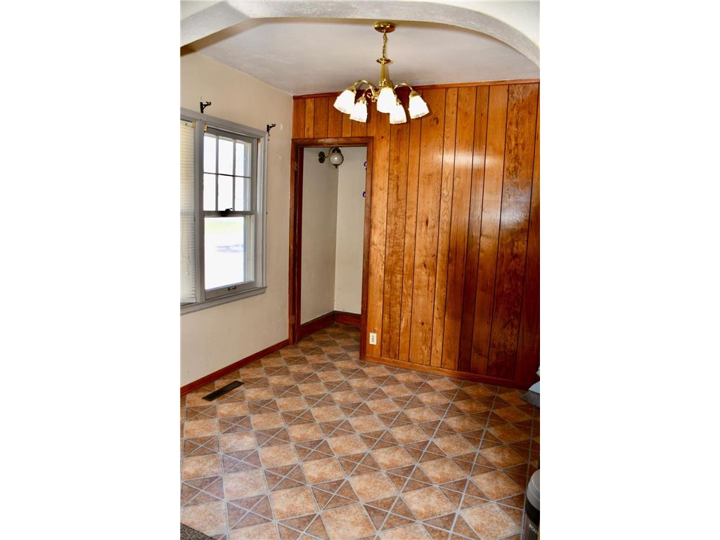 216 6th Street W Thief River Falls MN 56701 7016106 image9