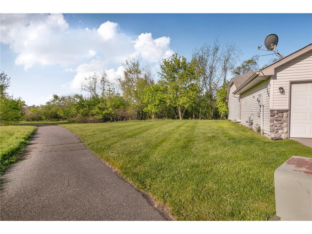216 Appaloosa Court Braham MN 55006 7038335 image23