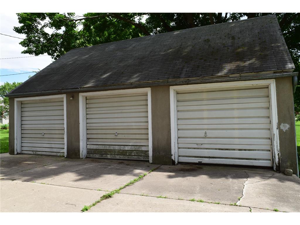 216 Cleveland Avenue W Winnebago MN 56098 7092614 image4