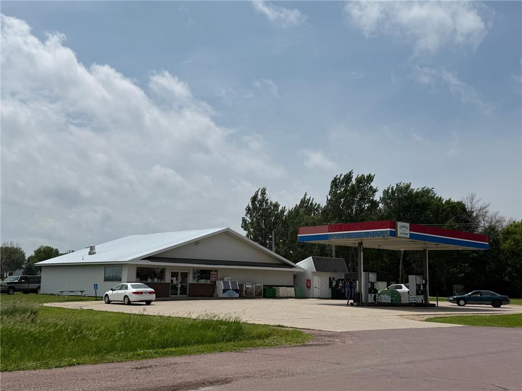 216 County Road 17 E Comfrey MN 56019 6741818 image1