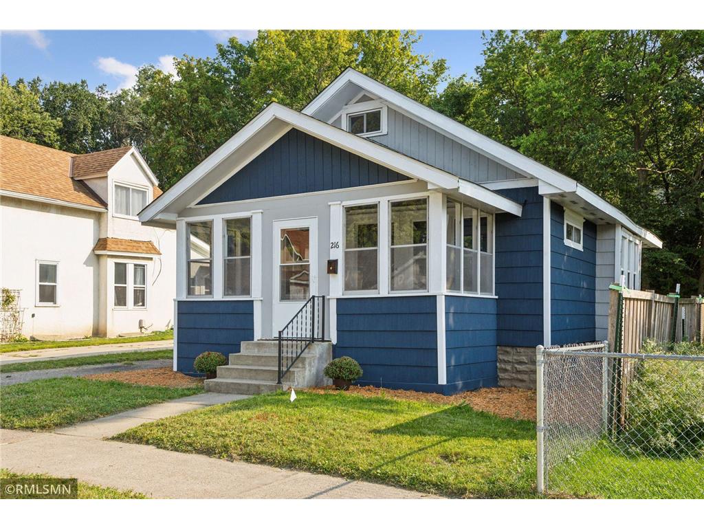 216 Curtice Street E Saint Paul MN 55107 6601542 image1