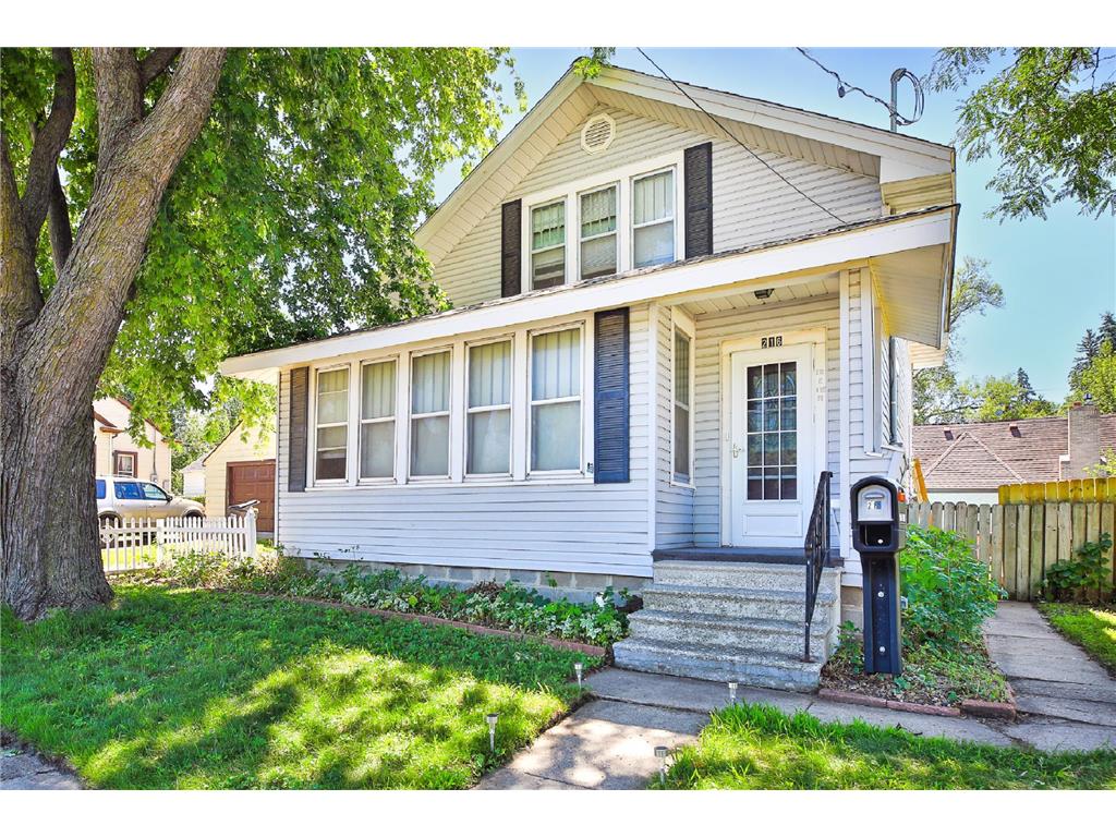 216 E 4th Street Albert Lea MN 56007 6411054 image1