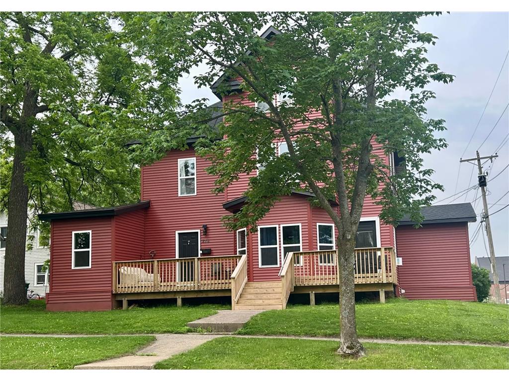 216 E Elm Street River Falls WI 54022 6737678 image1