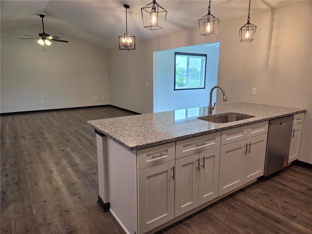 216 Fischer Court NW Montgomery MN 56069 7025962 image8