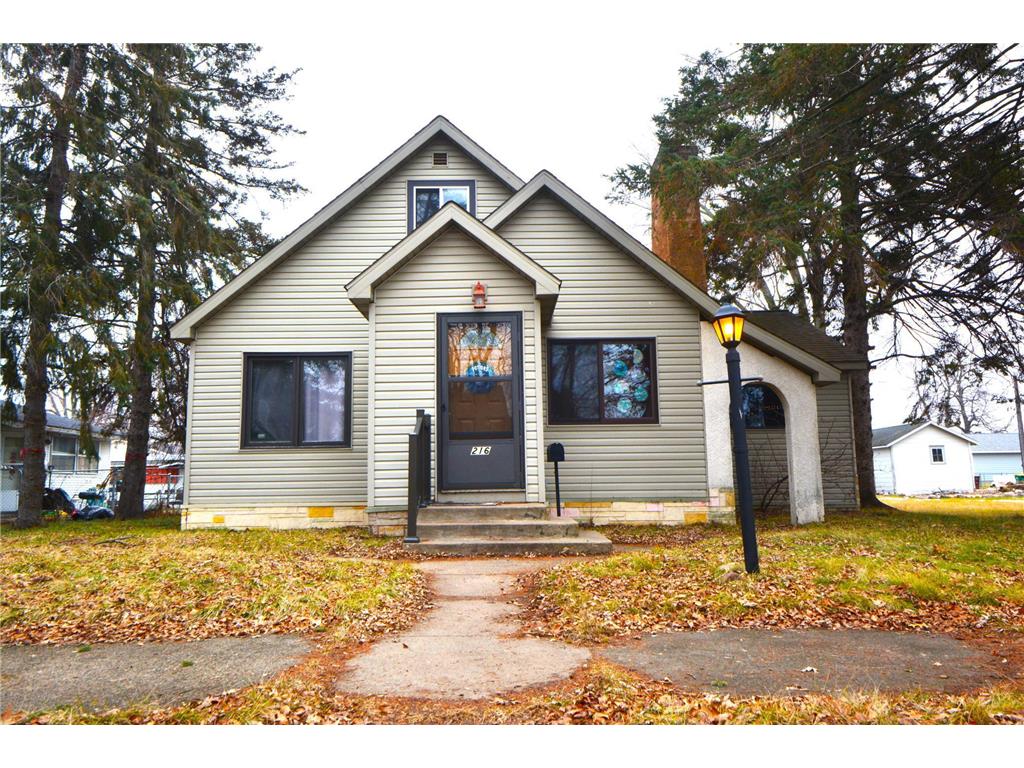 216 Gillis Avenue NE Brainerd MN 56401 6484755 image1