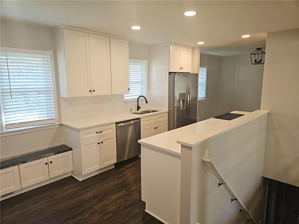 216 Hawes Avenue Shoreview MN 55126 7064698 image12