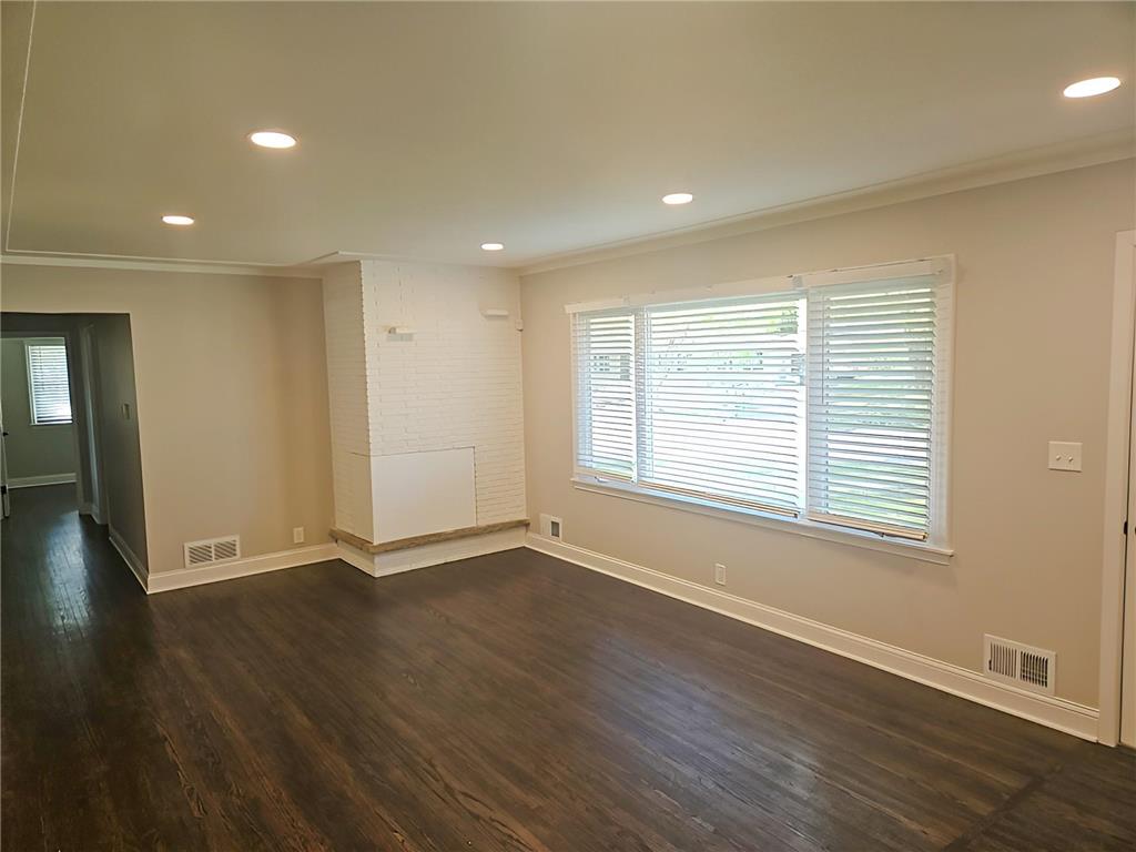 216 Hawes Avenue Shoreview MN 55126 7064698 image16