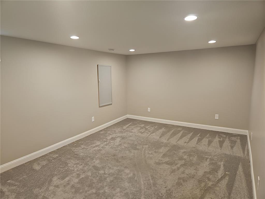 216 Hawes Avenue Shoreview MN 55126 7064698 image25