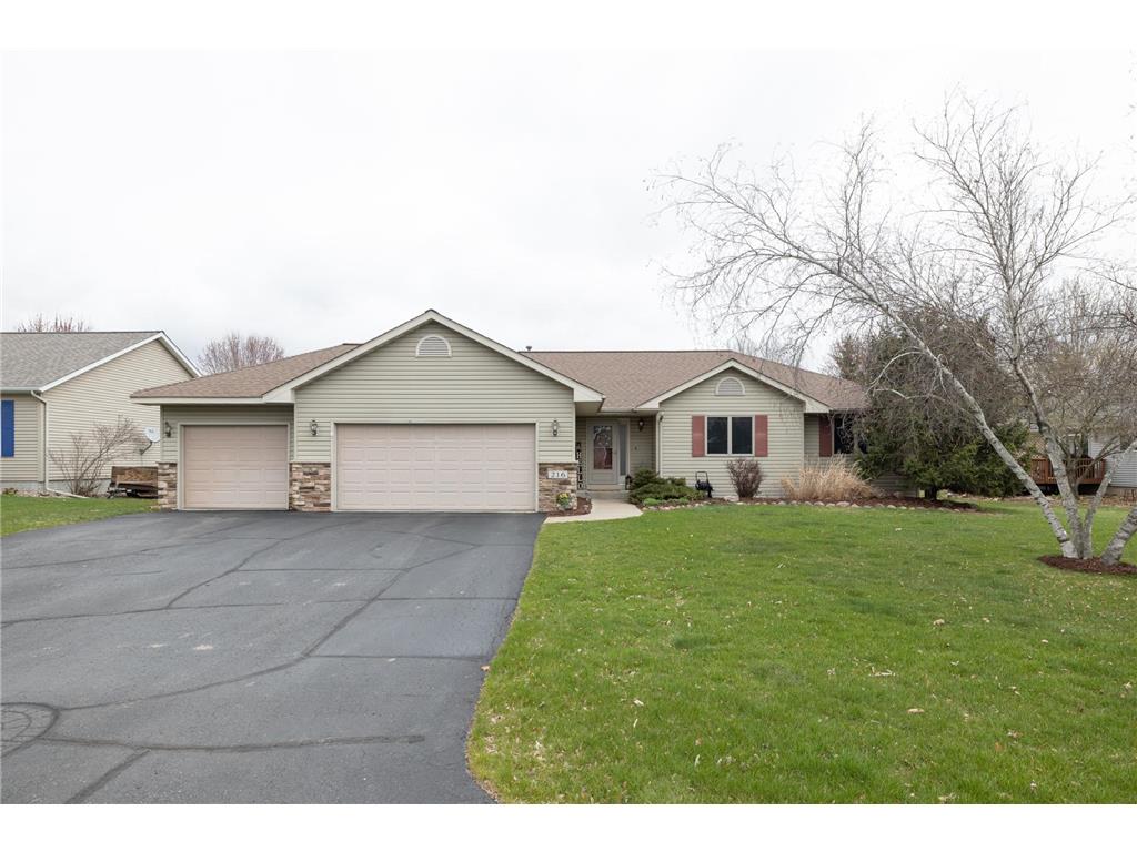 216 Kusilek Street River Falls WI 54022 6712110 image1