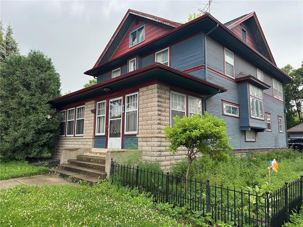 216 Litchfield Avenue SE Willmar MN 56201 6757984 image1