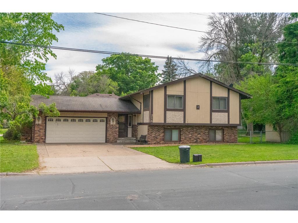 216 Logan Avenue E West Saint Paul MN 55118 6715085 image1