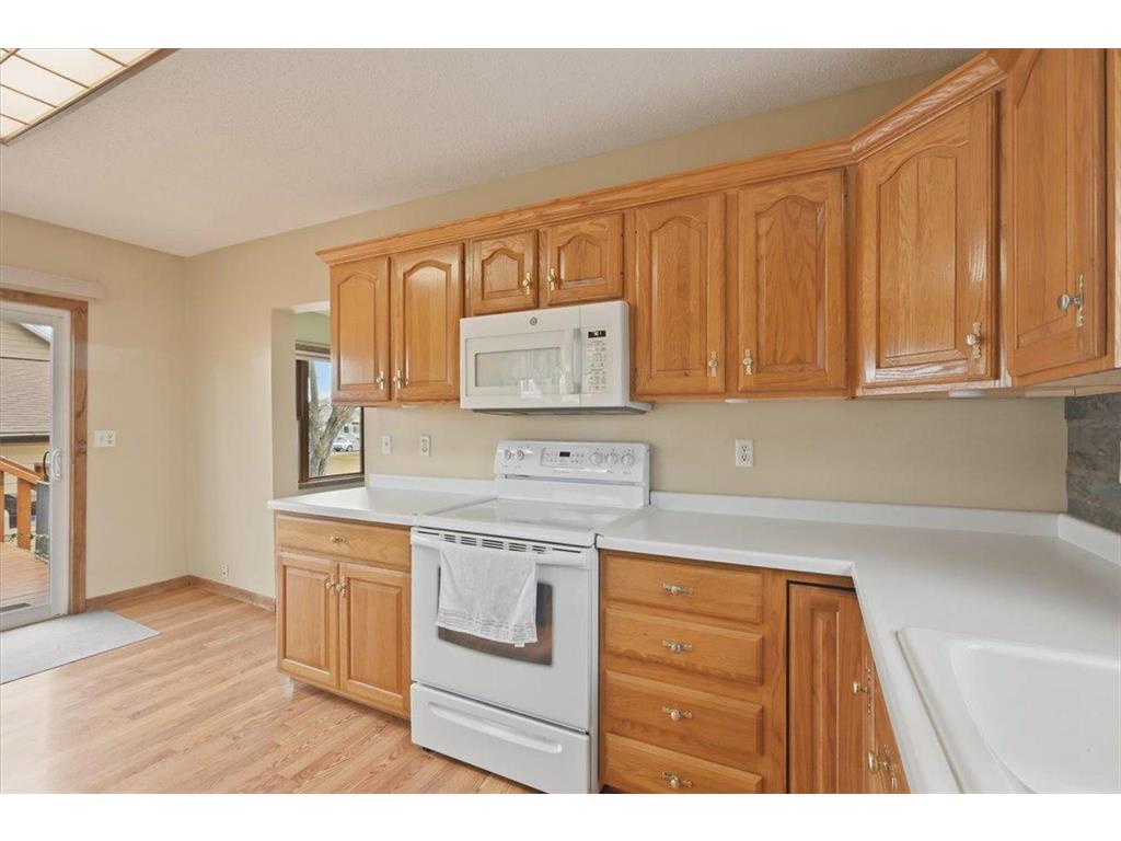 216 N 38th Avenue W Duluth MN 55807 7076440 image13