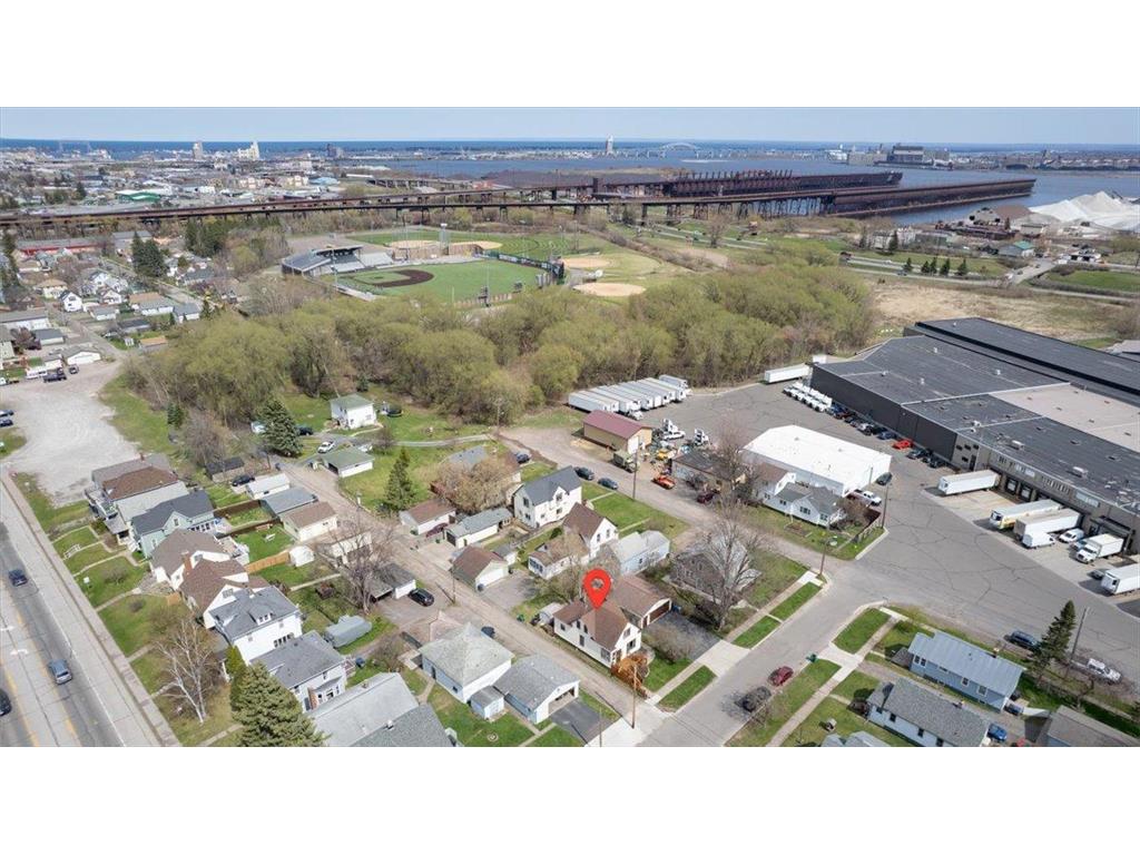 216 N 38th Avenue W Duluth MN 55807 7076440 image34