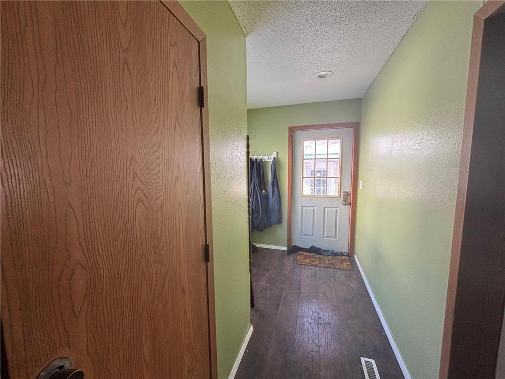 216 N 6th Street Montevideo MN 56265 7023673 image6