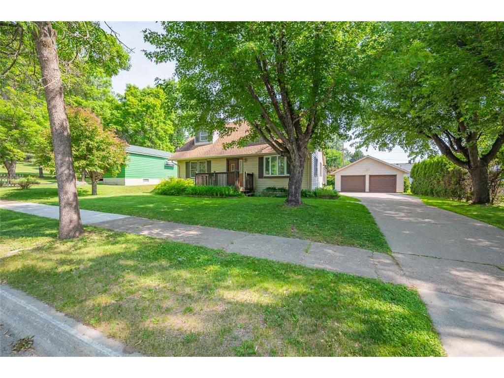 216 New York Avenue W, Gilbert, MN, 55741 MLS 6387148 Edina Realty