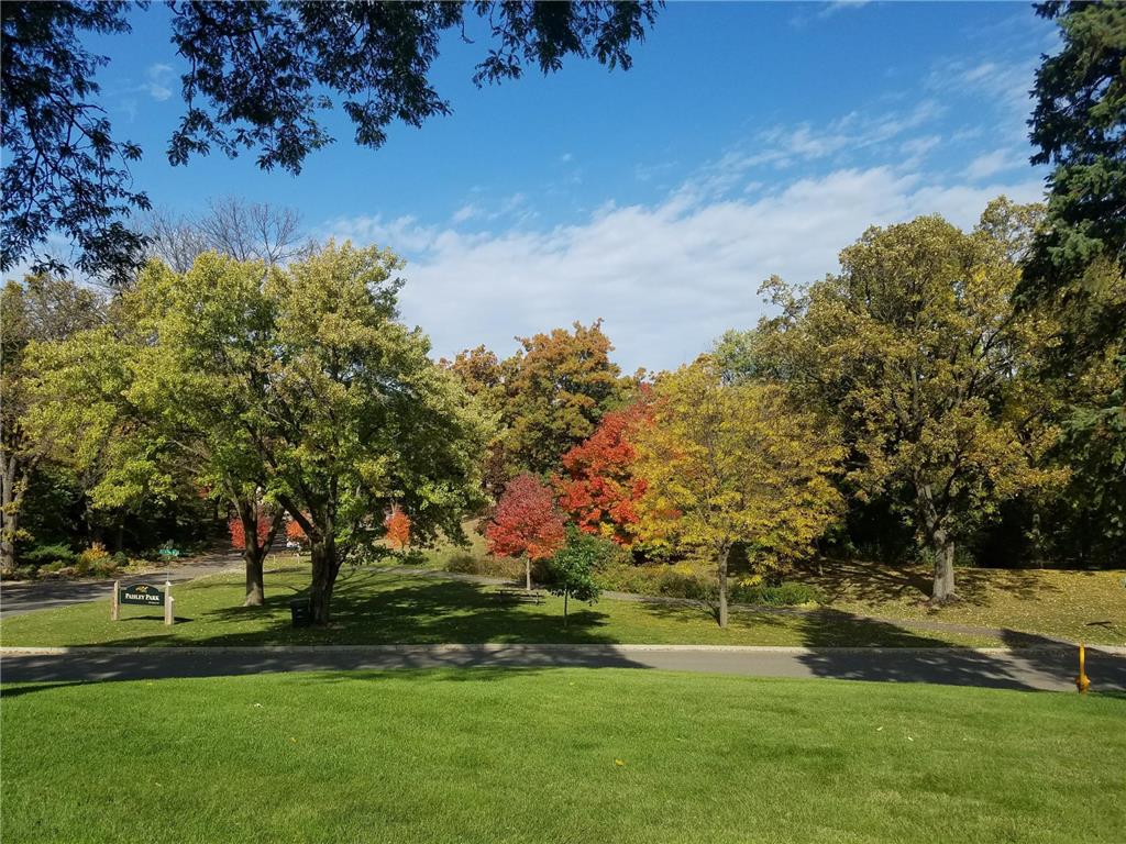 216 Paisley Lane Golden Valley MN 55422 6352977 image1