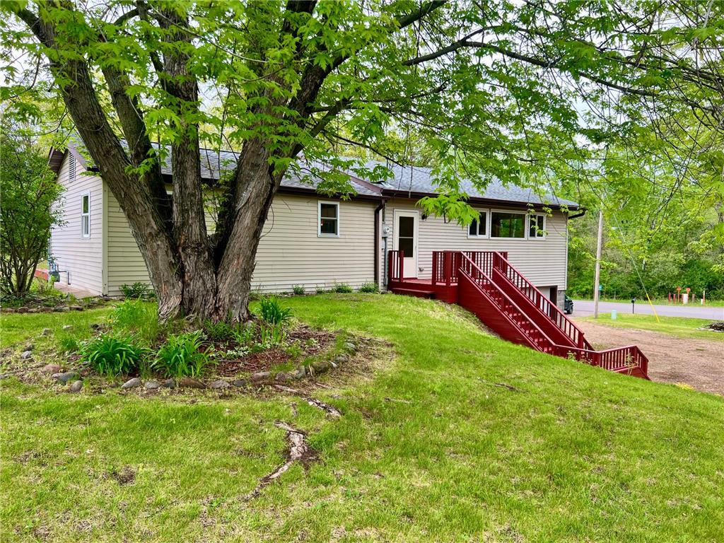 216 Pinegrove Avenue Chetek WI 54728 7078706 image2