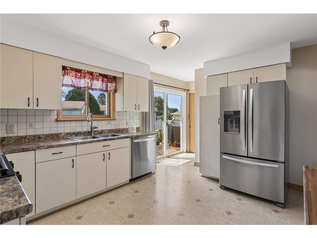 216 Reid Lane South Saint Paul MN 55075 7067523 image15