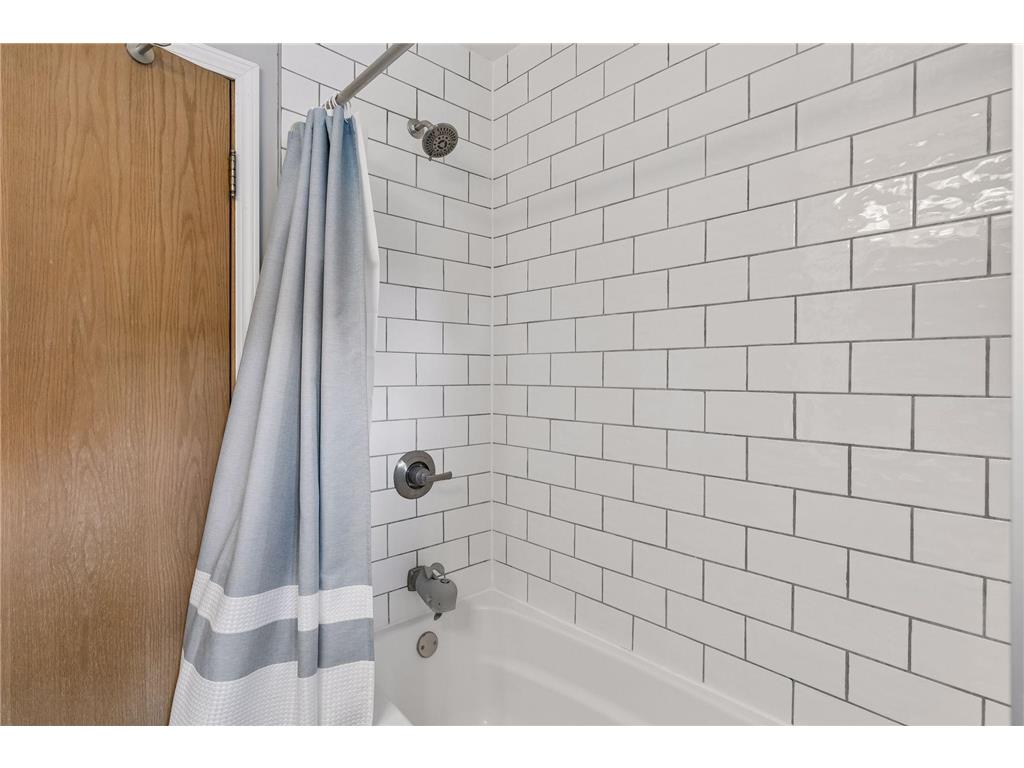 216 Reid Lane South Saint Paul MN 55075 7067523 image23