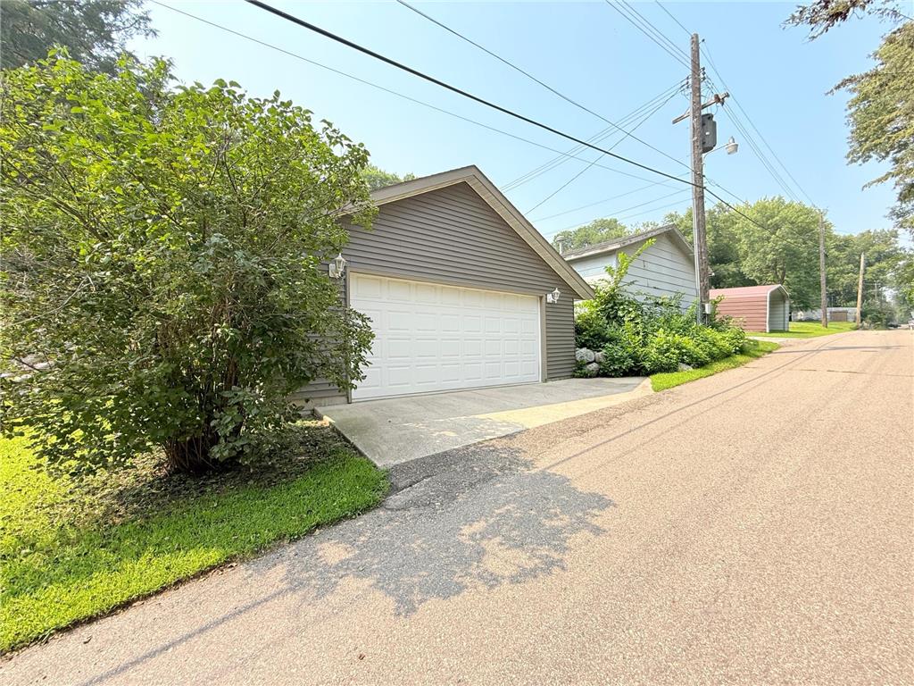 216 S 9th Street Montevideo MN 56265 6770749 image12