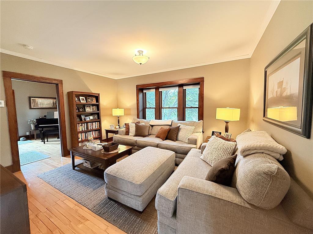 216 S 9th Street Montevideo MN 56265 6770749 image20