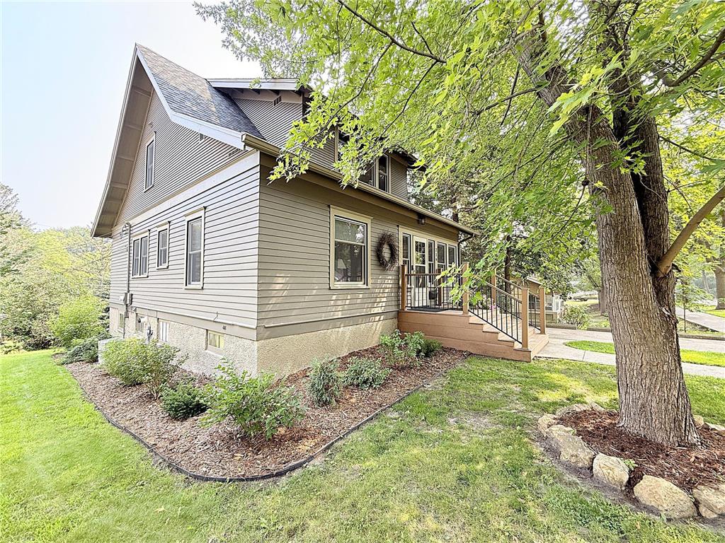 216 S 9th Street Montevideo MN 56265 6770749 image8
