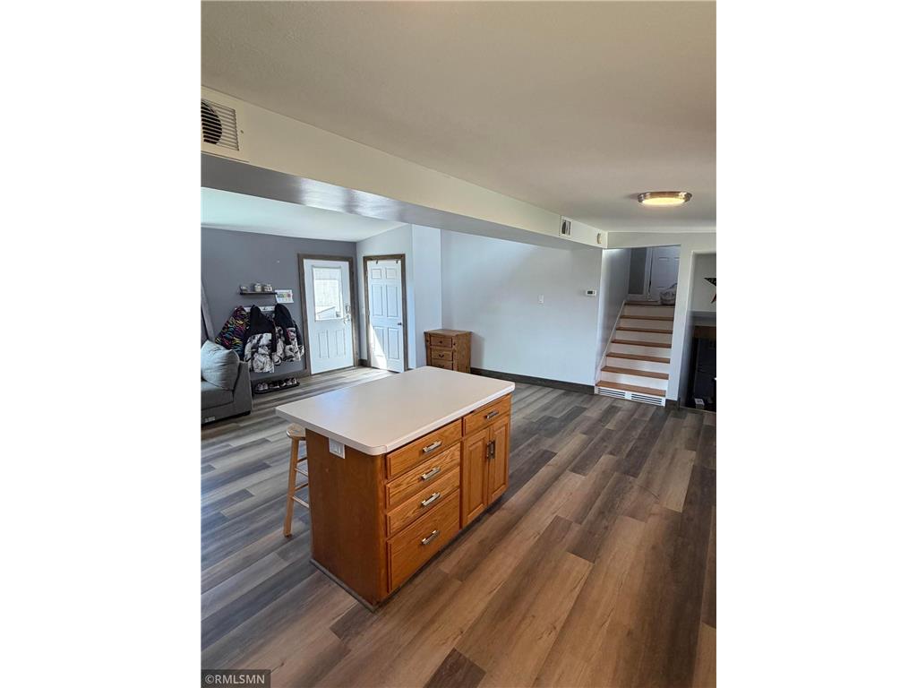 216 S Marshall Avenue Litchfield MN 55355 7050727 image4