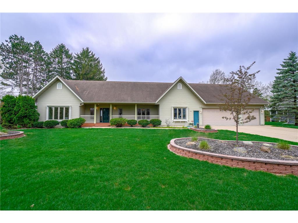 216 Skyline Drive Eau Claire WI 54703 6340021 image1