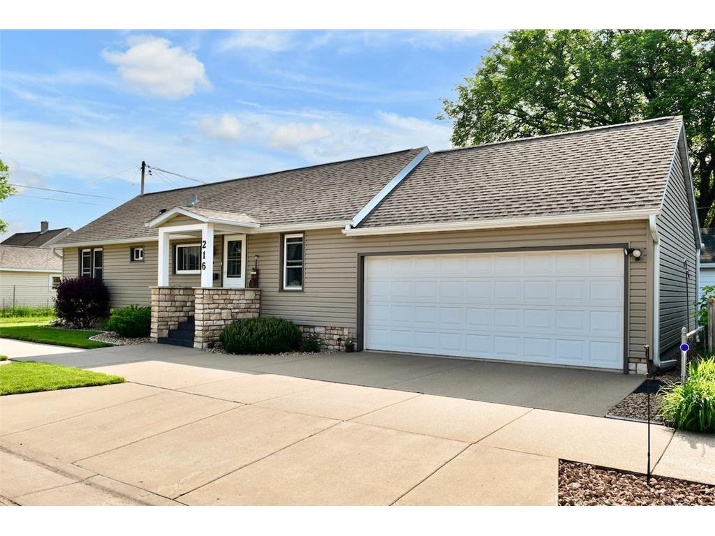 216 Steuben Street Winona MN 55987 6375741 image1