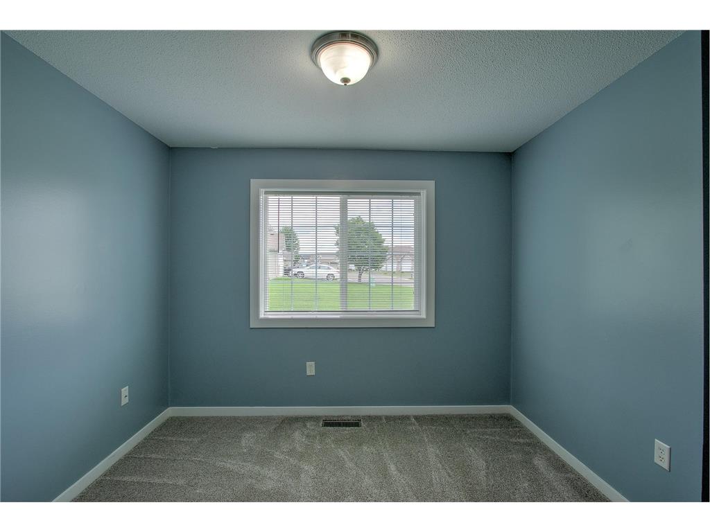 2160 Cleveland Lane S Cambridge MN 55008 7105039 image13