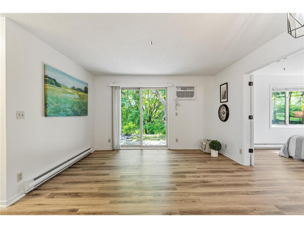 2160 Ridge Drive #11 Saint Louis Park MN 55416 7051296 image6